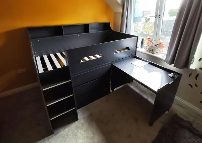 Mid sleeper with desk
